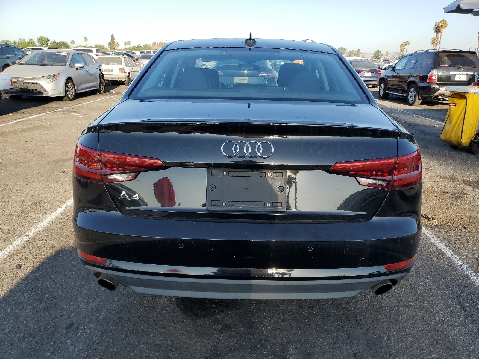 WAUGNAF44HN003916 2017 Audi A4 Premium
