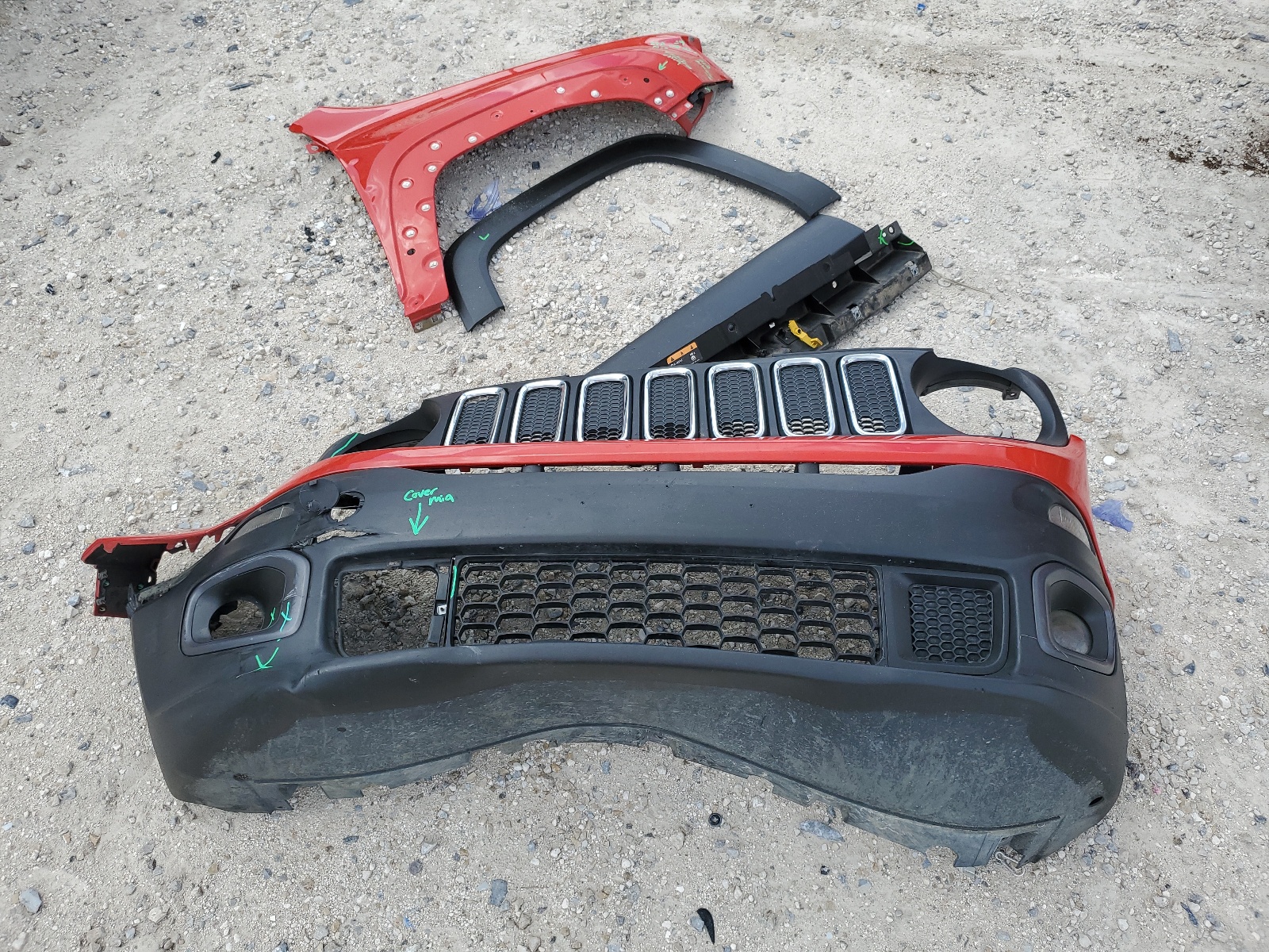 ZACCJABT5FPC40493 2015 Jeep Renegade Latitude