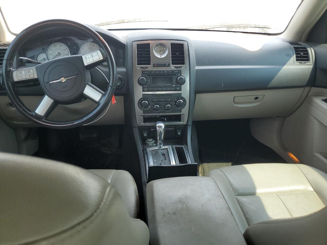 2006 Chrysler 300 Touring VIN: 2C3KA53GX6H529492 Lot: 64456824