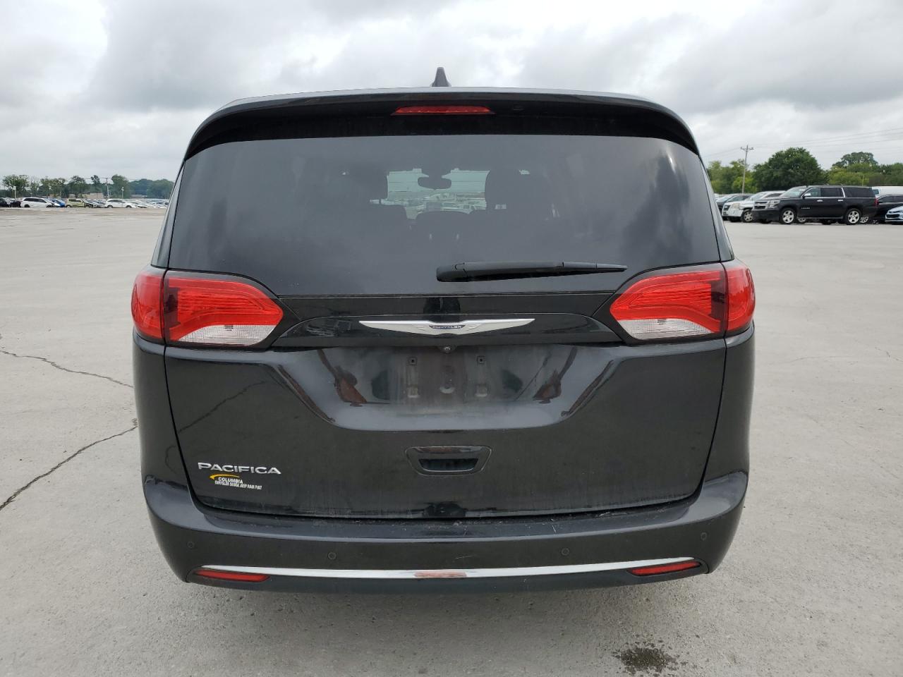 2018 Chrysler Pacifica Touring Plus VIN: 2C4RC1FG8JR109905 Lot: 64504644