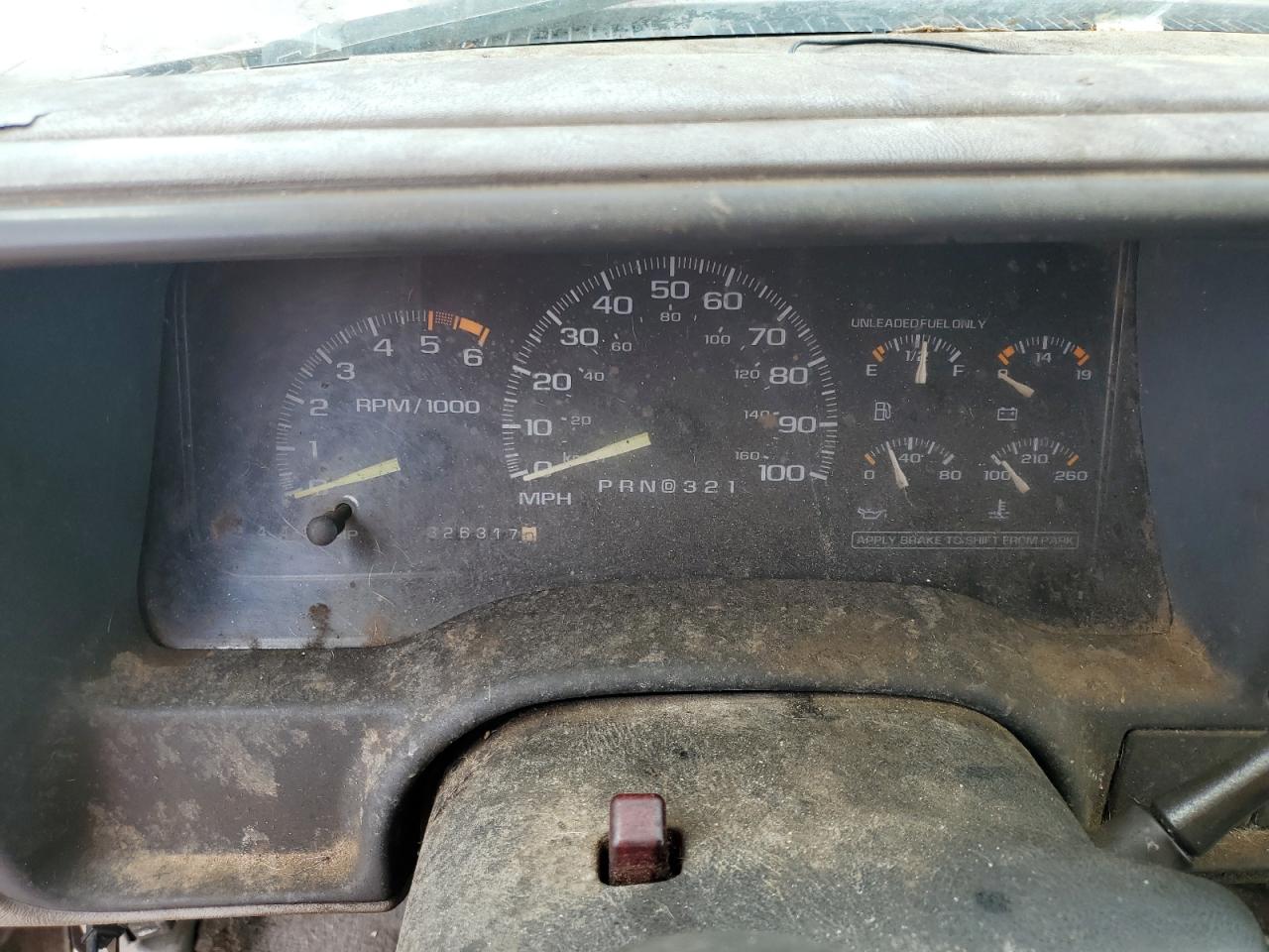 1996 Chevrolet Gmt-400 C2500 VIN: 2GCFC29RXT1161818 Lot: 63450804