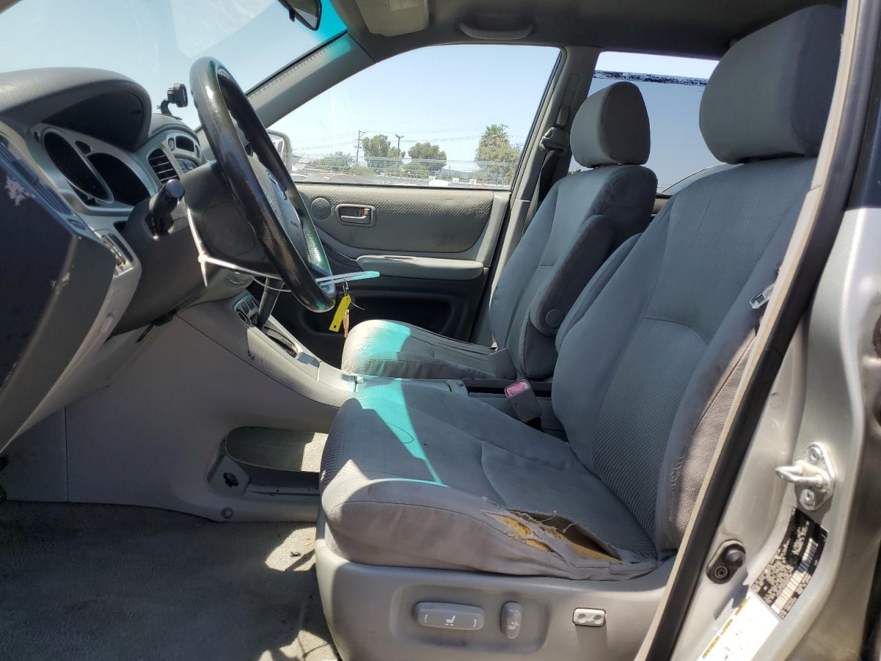 2004 Toyota Highlander Base VIN: JTEDP21AX40009709 Lot: 61552034