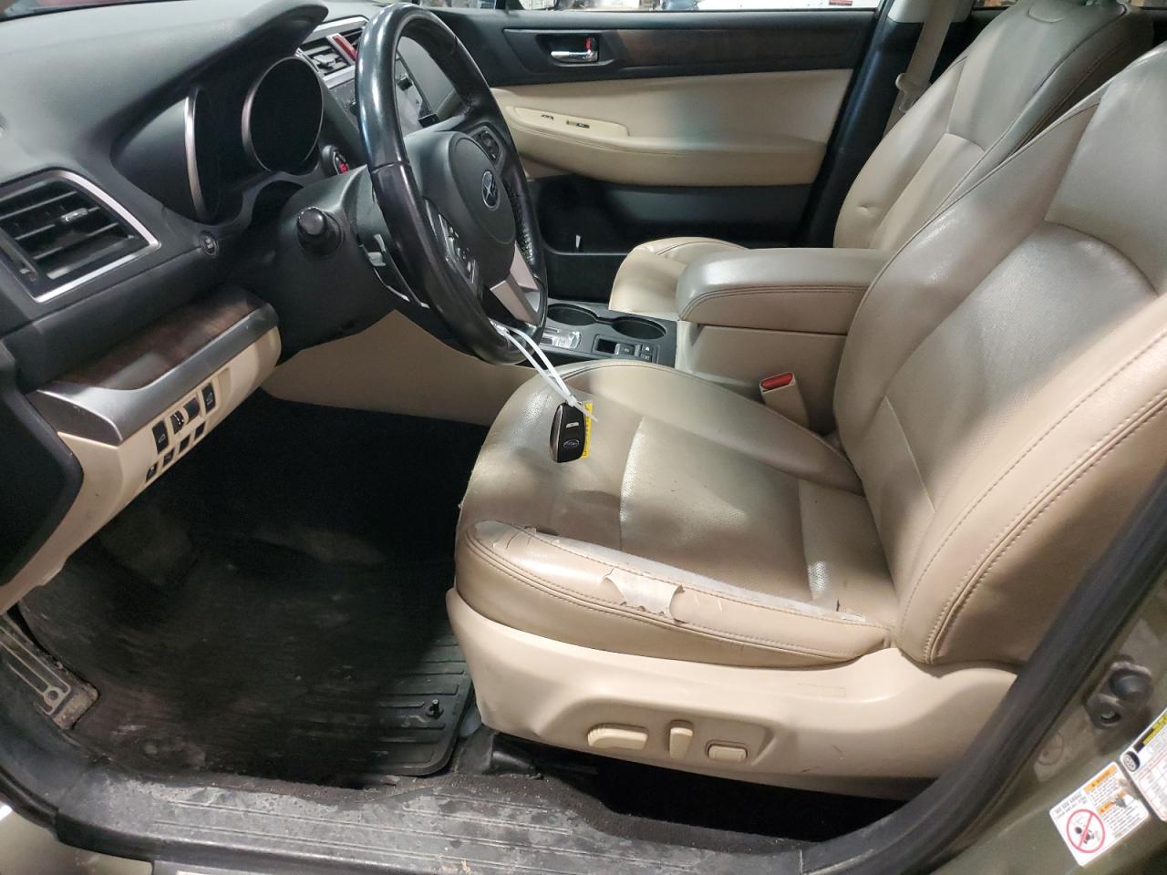 2015 Subaru Outback 2.5I Limited VIN: 4S4BSALC6F3317704 Lot: 61540634