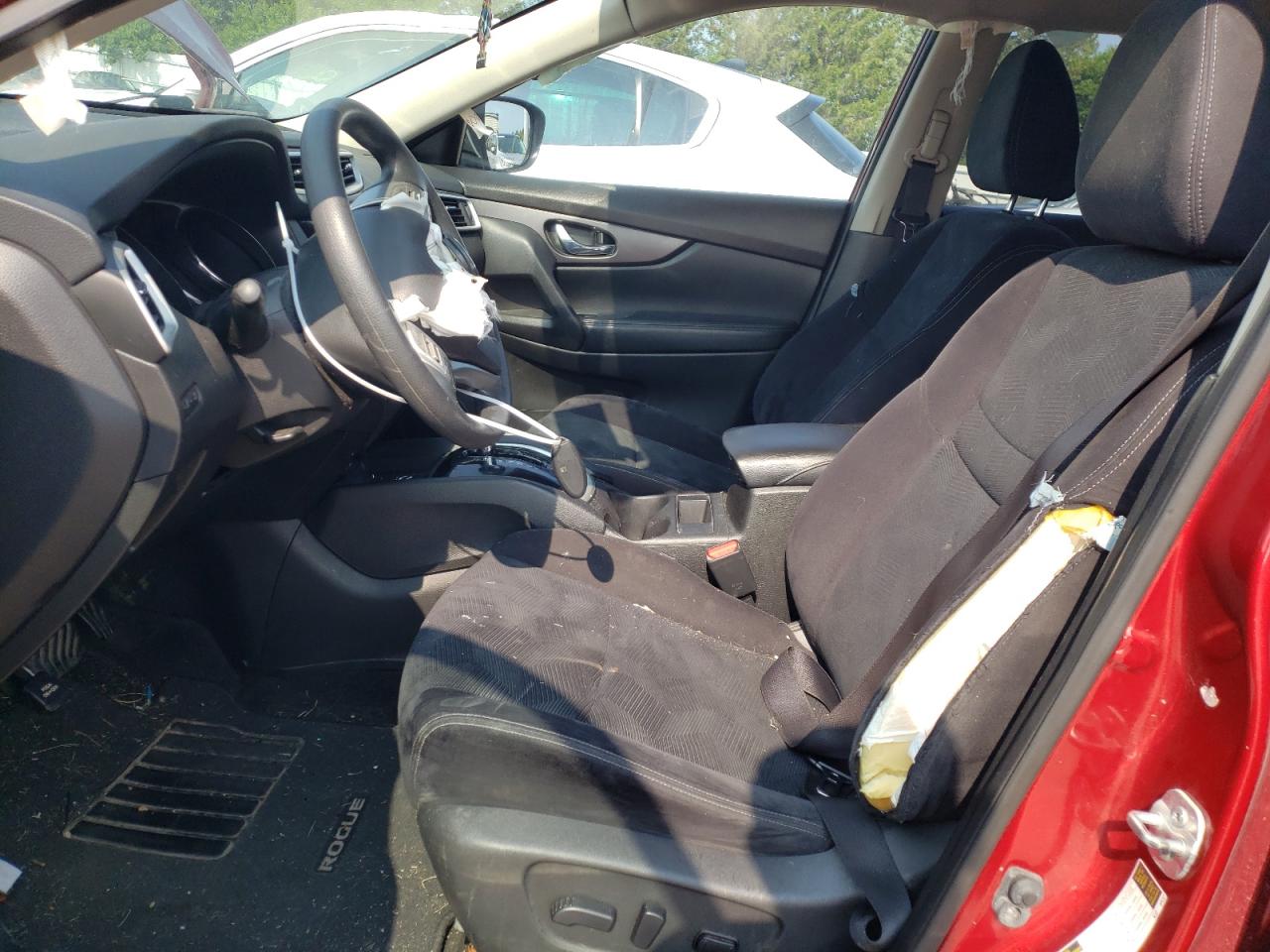 2016 Nissan Rogue S VIN: JN8AT2MV1GW148117 Lot: 64361704