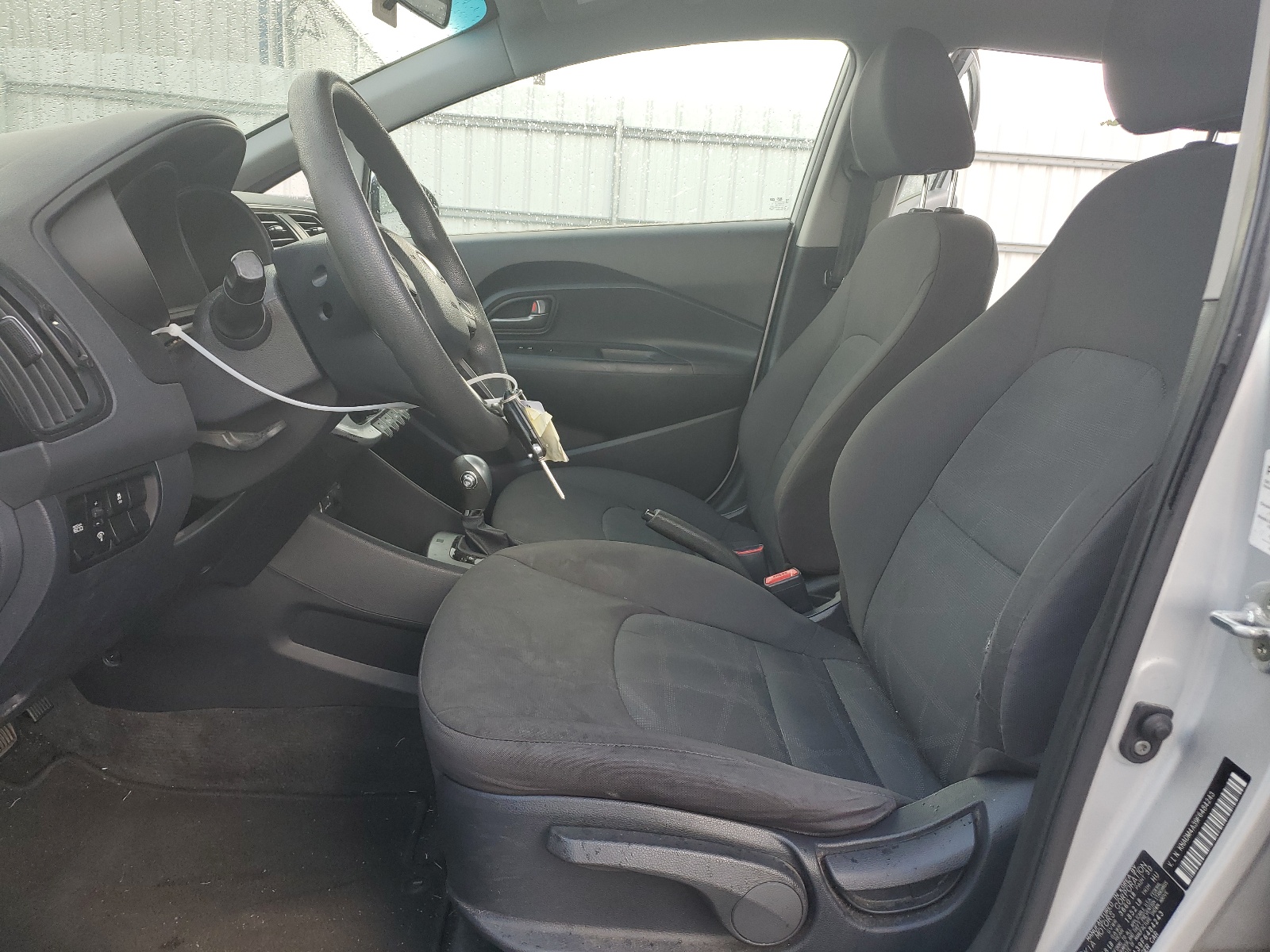 KNADM4A39F6484243 2015 Kia Rio Lx