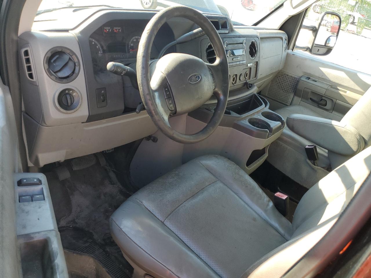 2014 Ford Econoline E150 Van VIN: 1FTNE1EW2EDA75986 Lot: 63009544