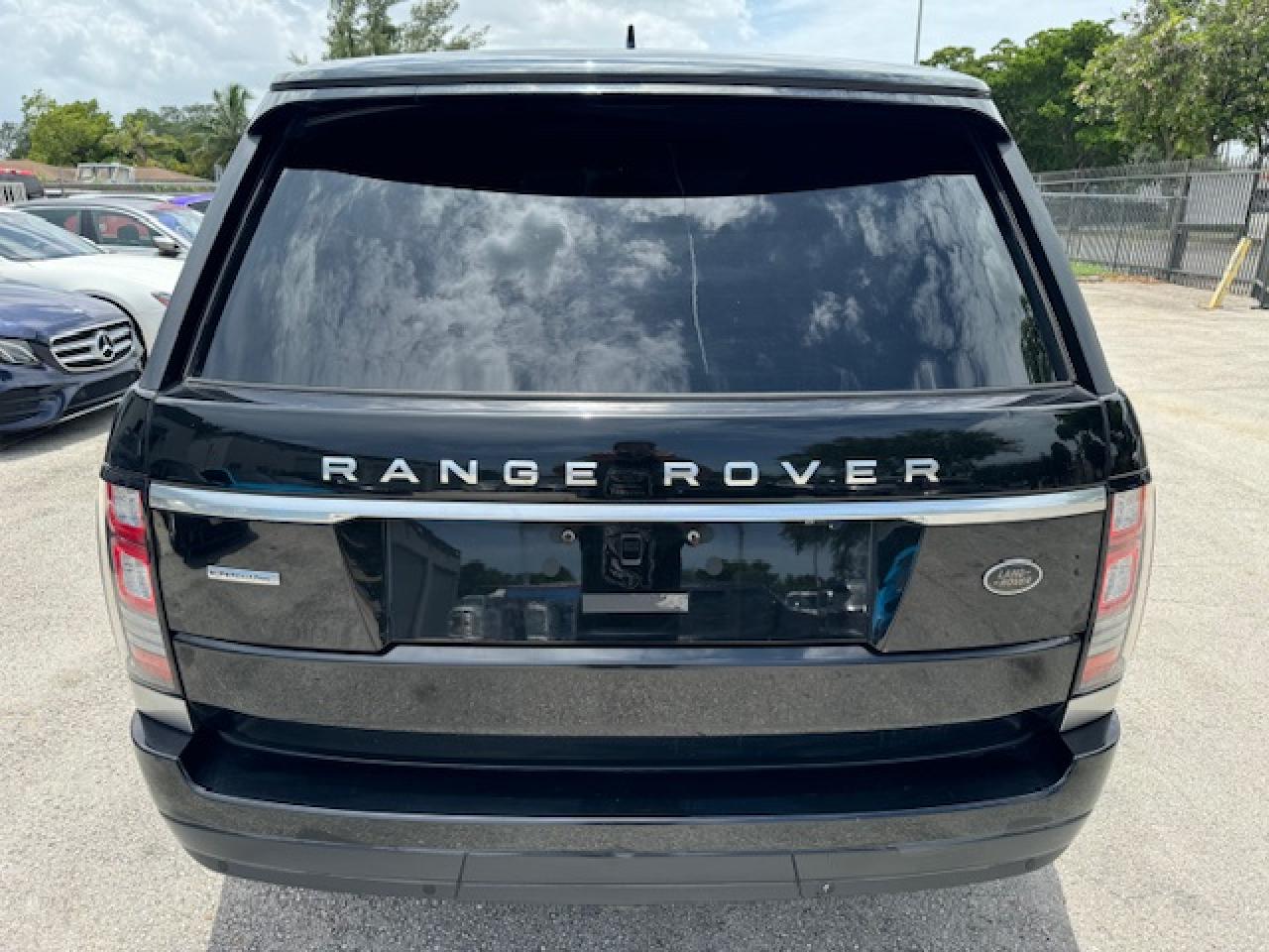 2016 Land Rover Range Rover Supercharged VIN: SALGS3EF5GA252945 Lot: 63313274