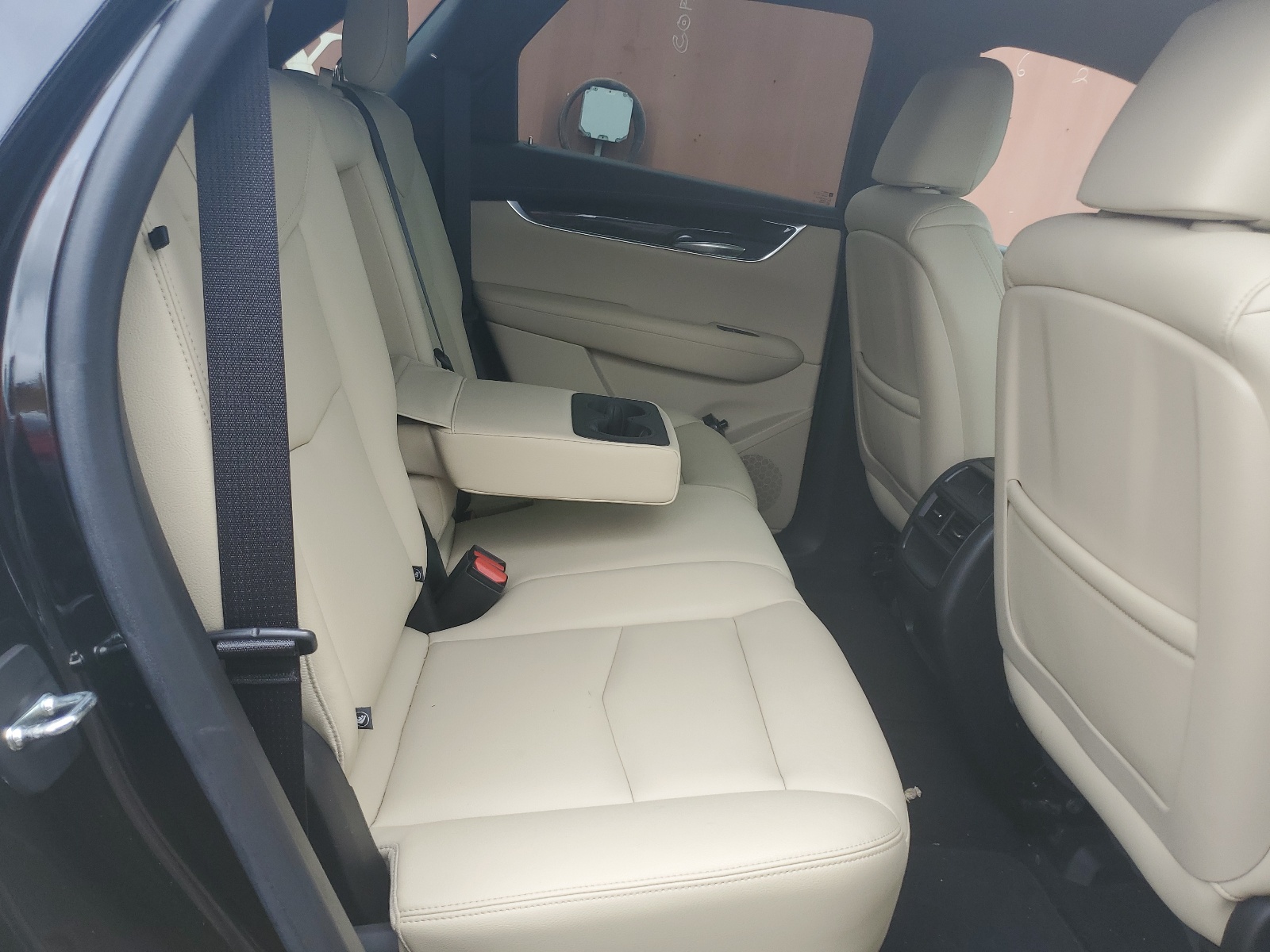 1GYKNARS2JZ230747 2018 Cadillac Xt5