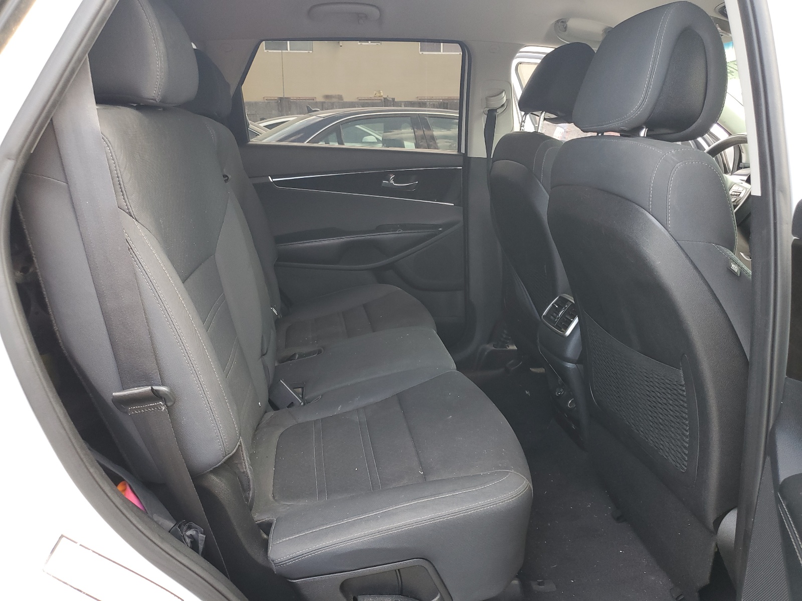 2016 Kia Sorento Lx vin: 5XYPG4A50GG140307