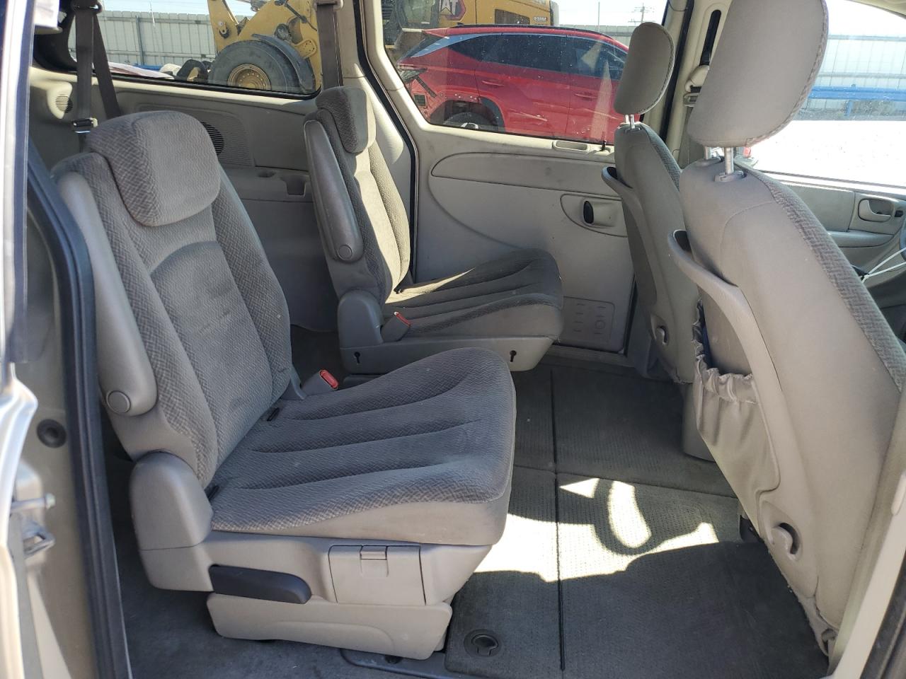 2005 Chrysler Town & Country Touring VIN: 2C4GP54LX5R391165 Lot: 61347674