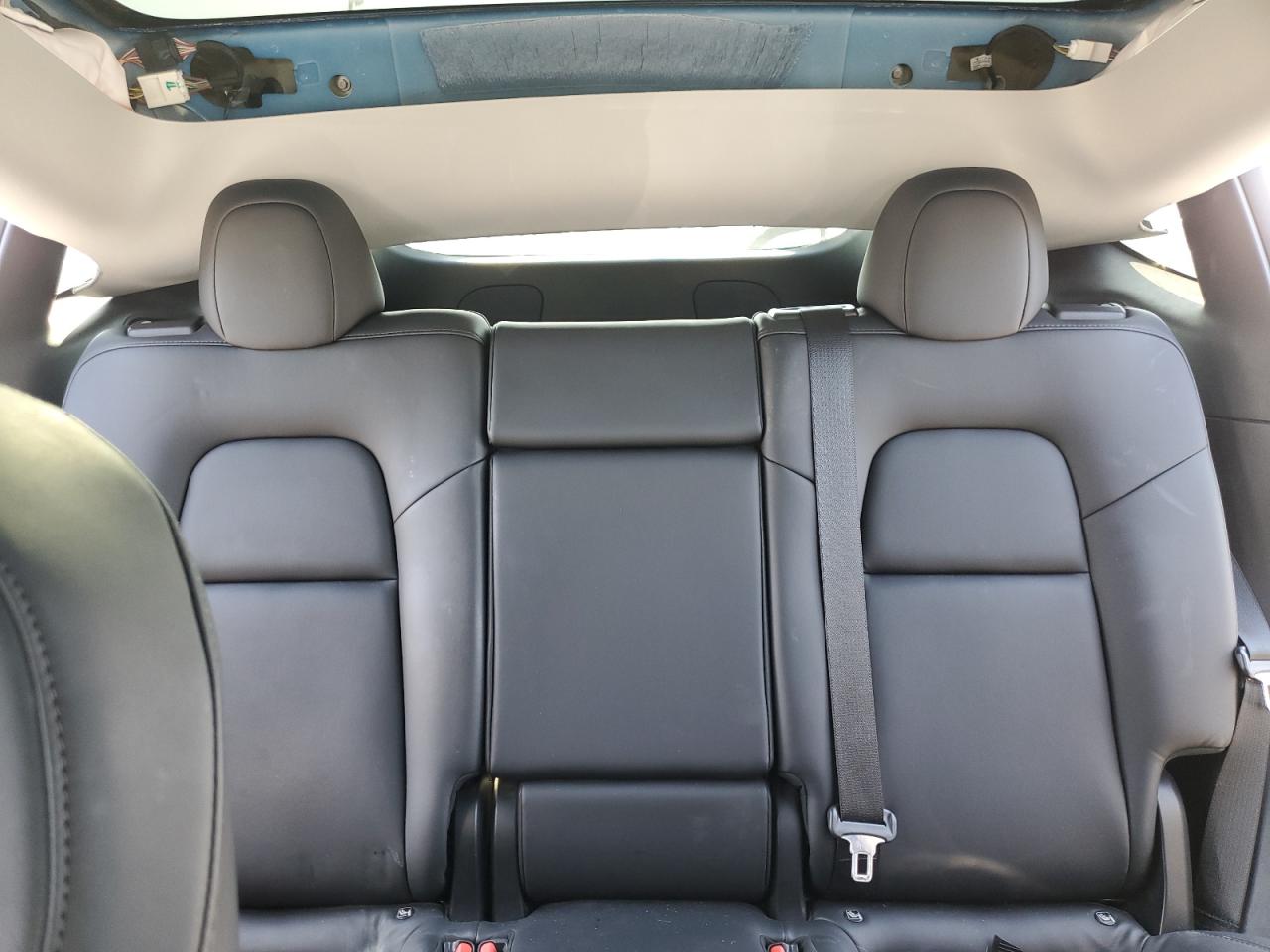 2021 Tesla Model Y VIN: 5YJYGDEE9MF222831 Lot: 61838734