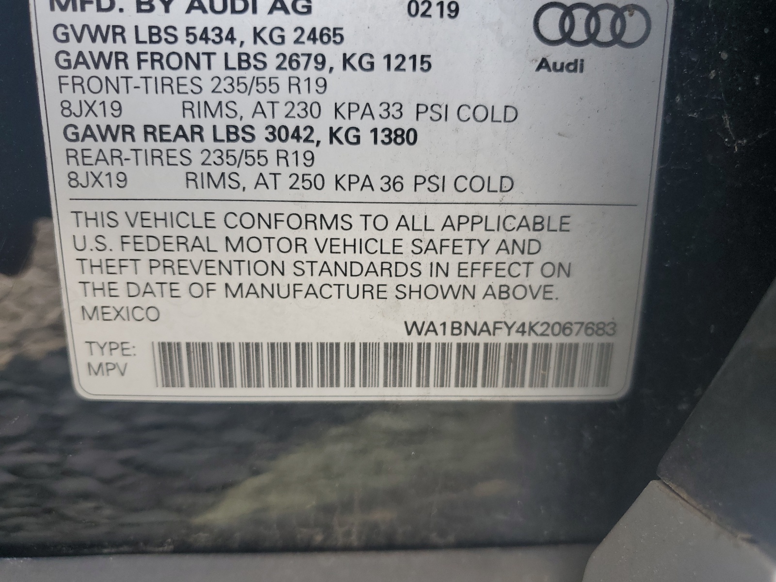 WA1BNAFY4K2067683 2019 Audi Q5 Premium Plus