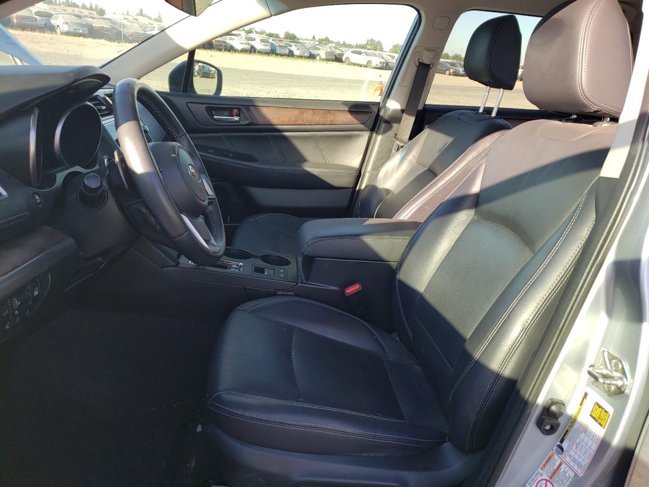 2018 Subaru Outback 3.6R Limited VIN: 4S4BSENCXJ3318495 Lot: 63874624