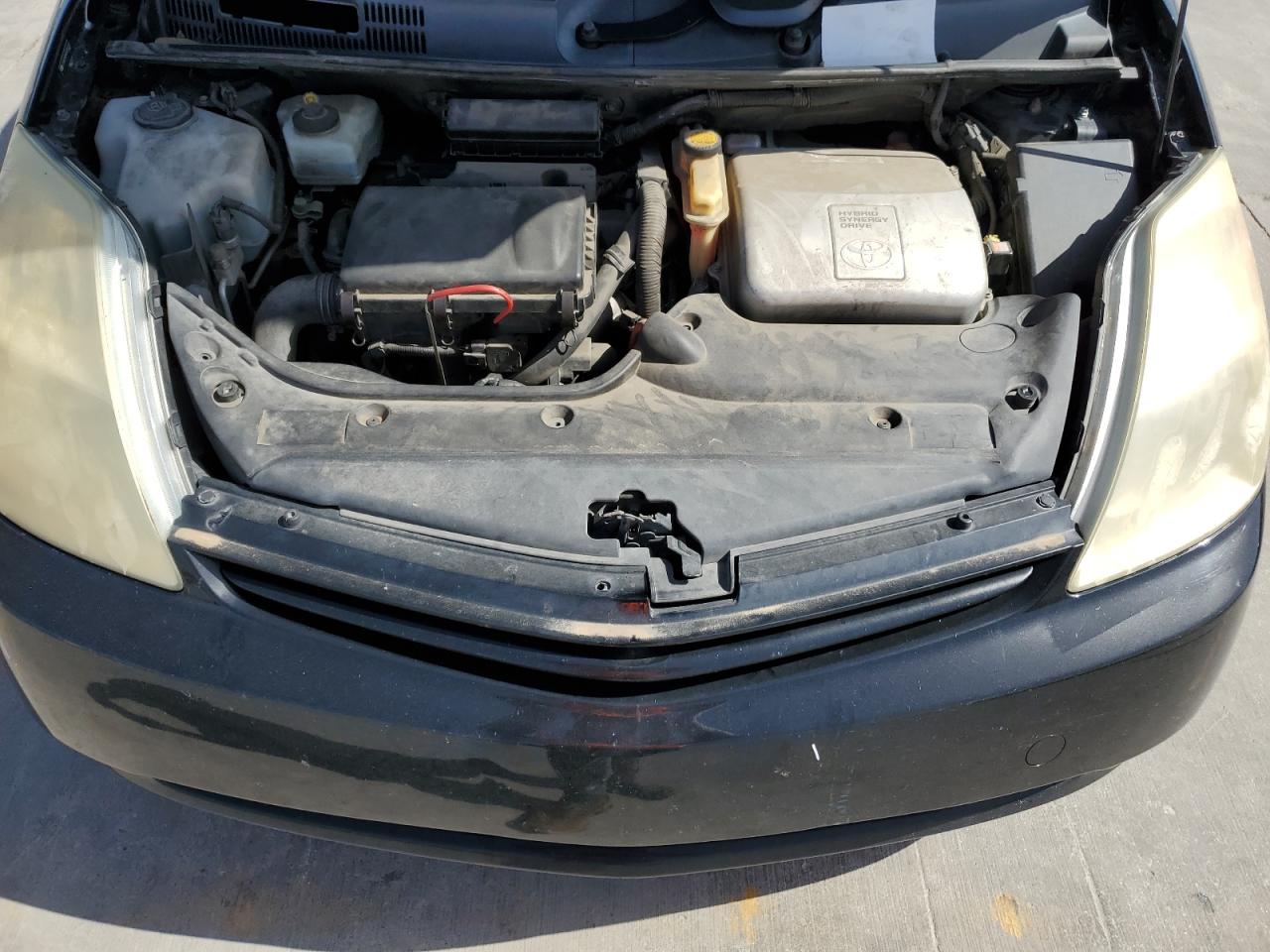 2005 Toyota Prius - Image 11