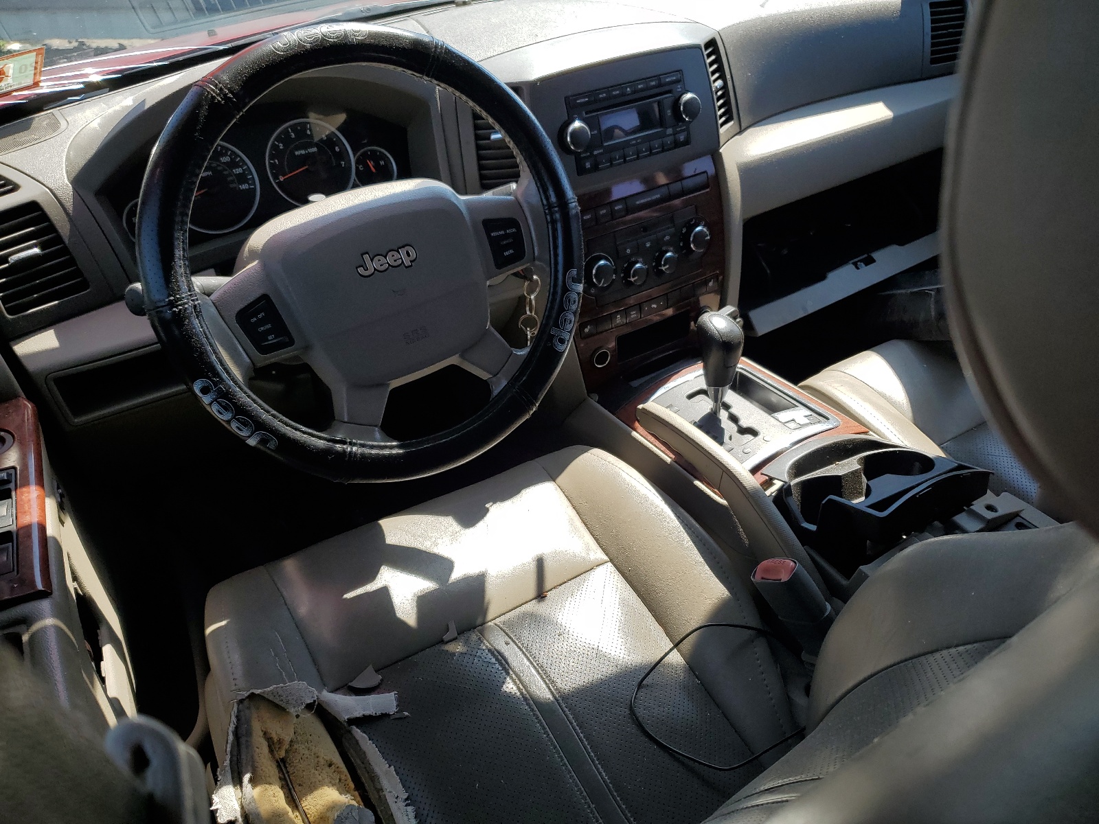 1J4HR58N95C530568 2005 Jeep Grand Cherokee Limited