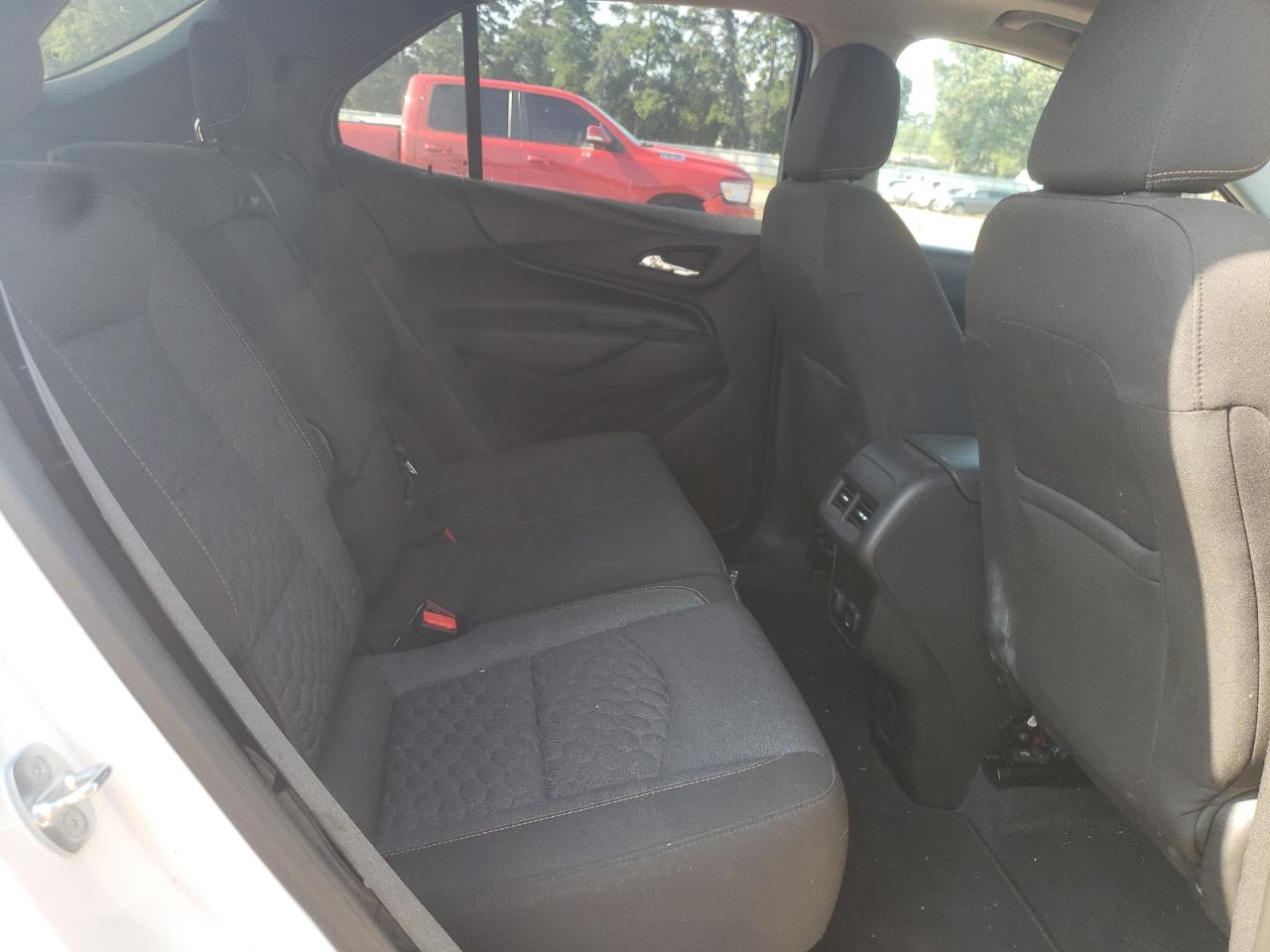 2018 Chevrolet Equinox Lt VIN: 2GNAXJEV4J6112858 Lot: 62794424