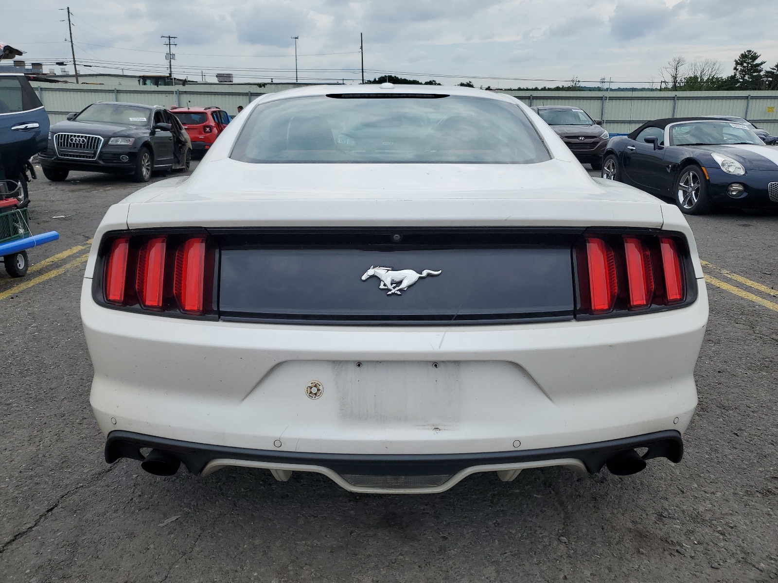 1FA6P8THXH5358605 2017 Ford Mustang