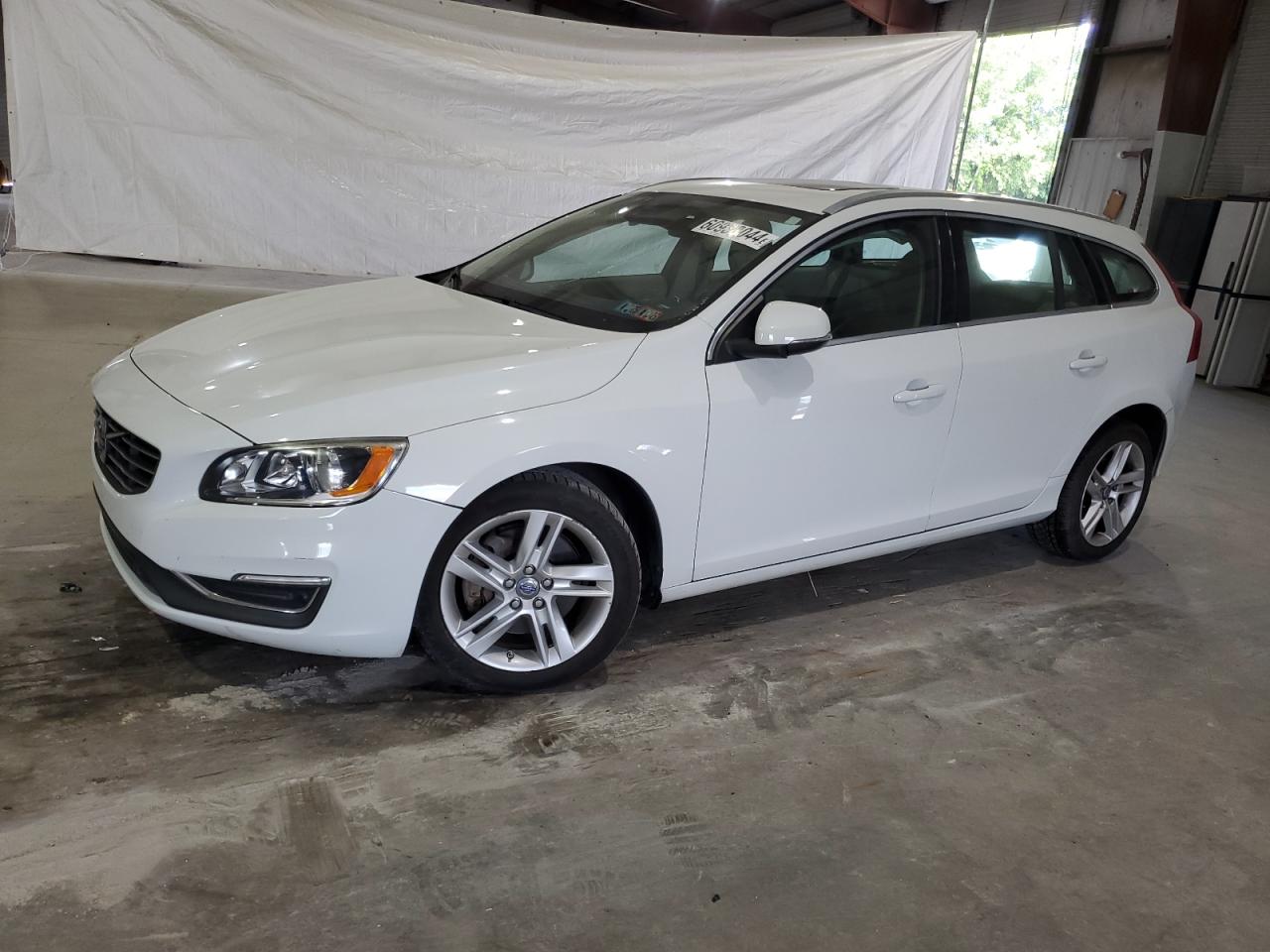 2015 Volvo V60 Platinum VIN: YV1612SD1F1193906 Lot: 60938044