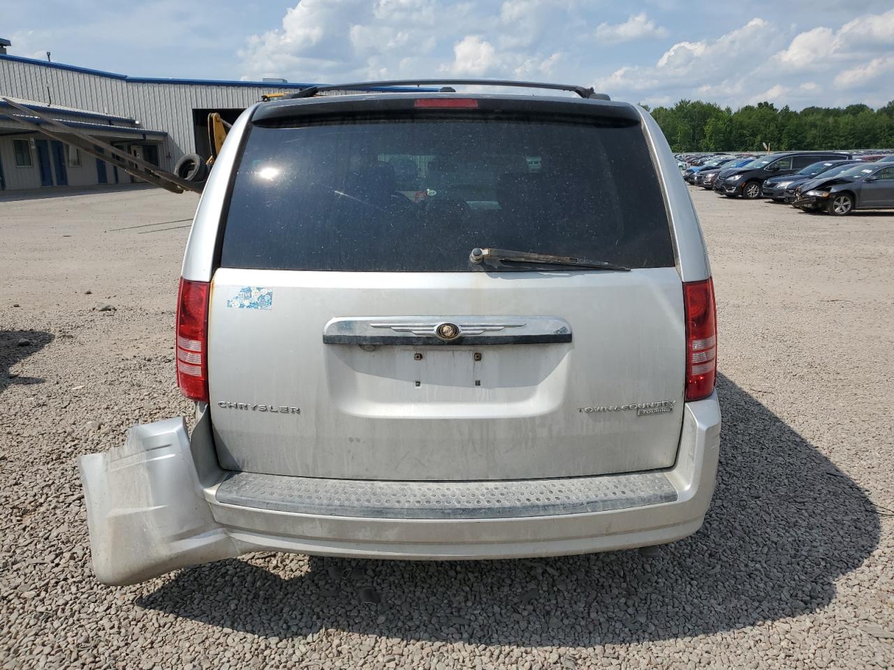 2010 Chrysler Town & Country Touring VIN: 2A4RR5D13AR104920 Lot: 63950224