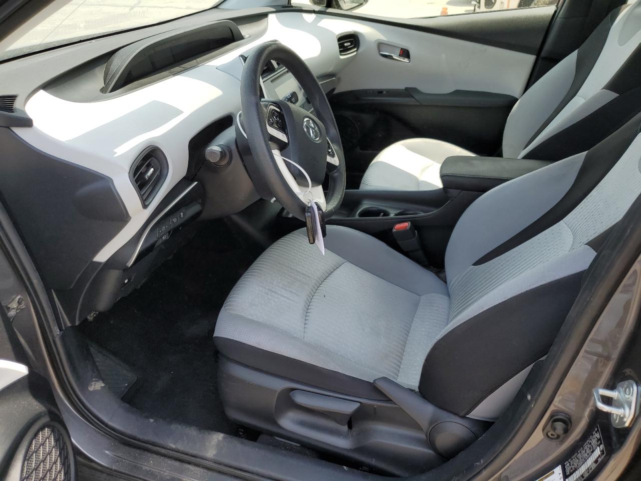 2018 Toyota Prius VIN: JTDKBRFUXJ3600266 Lot: 63044684