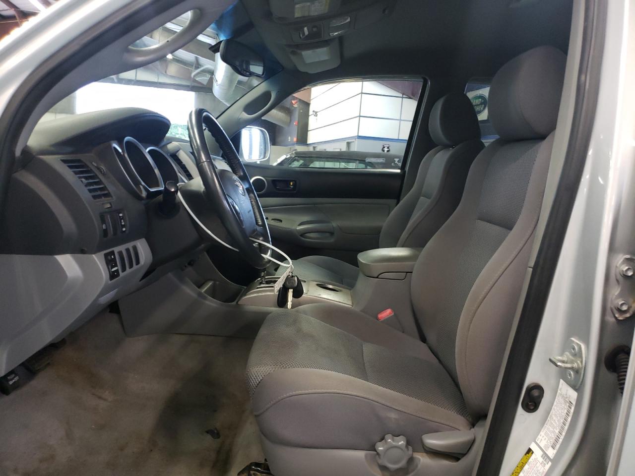 2006 Toyota Tacoma - Image 7