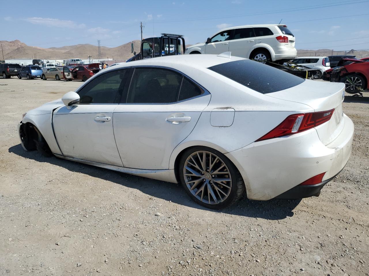 JTHBA1D28G5003487 2016 LEXUS IS - Image 2