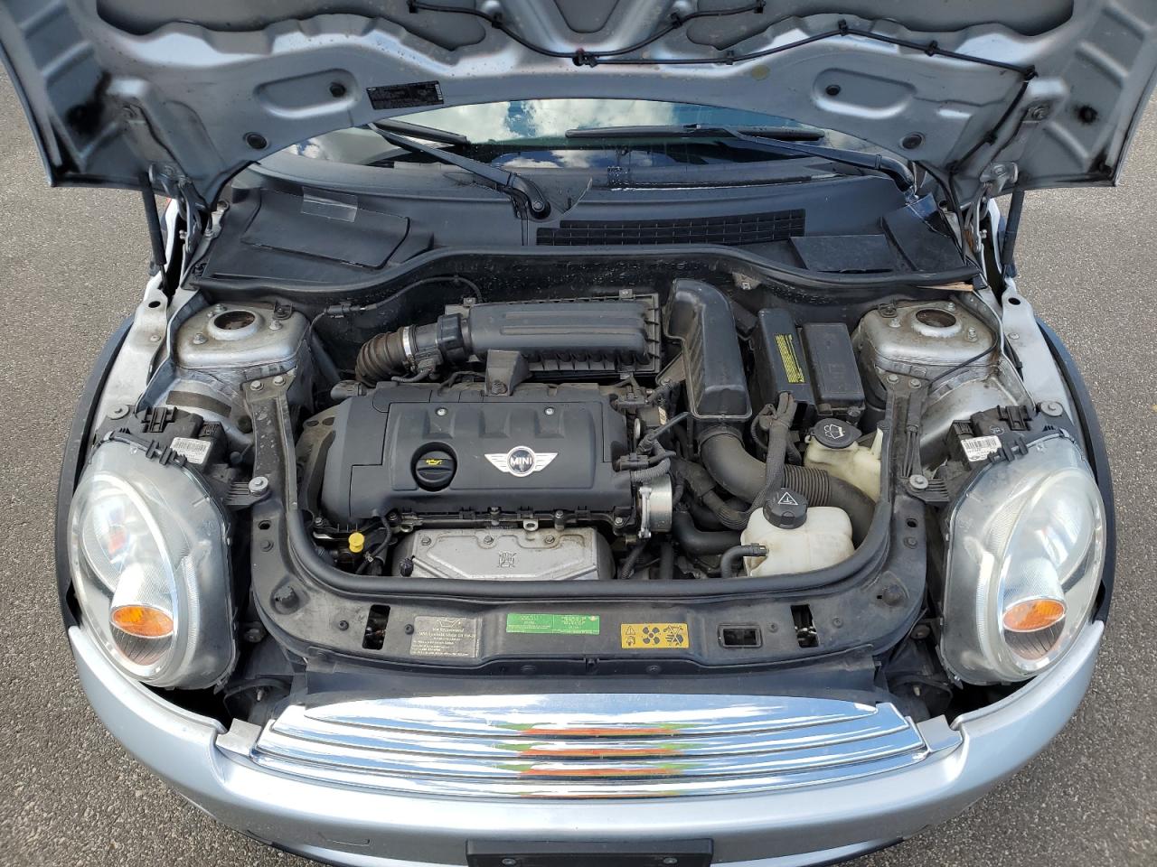 2007 Mini Cooper VIN: WMWMF33547TT54165 Lot: 60789074