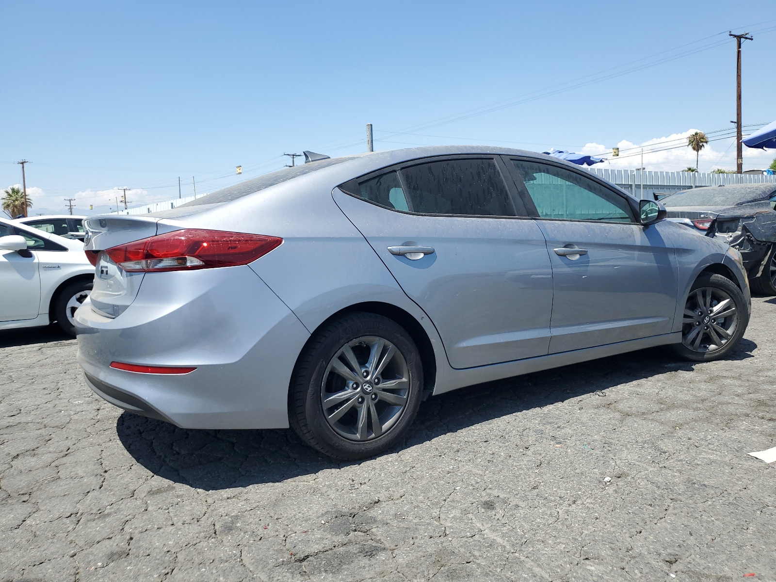 2017 Hyundai Elantra Se vin: 5NPD84LF5HH125429