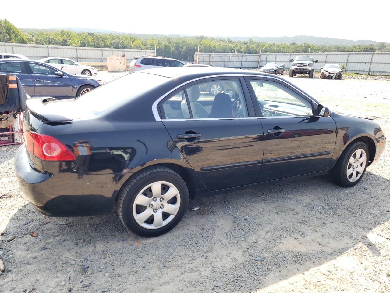 KNAGE123375140681 2007 Kia Optima Lx