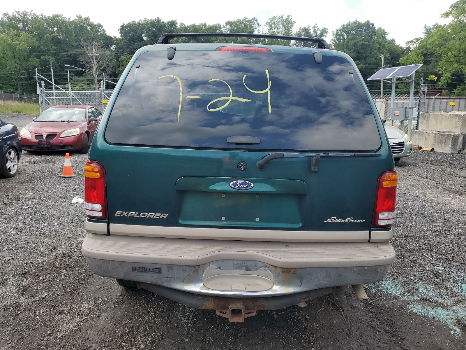 1FMZU34E5XZA81906 1999 Ford Explorer