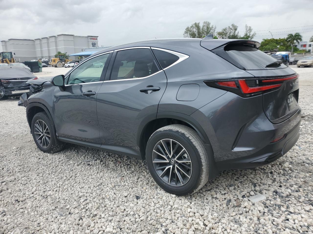 VIN 2T2GDCAZ6SC017858 2025 LEXUS NX 250 PRE no.2