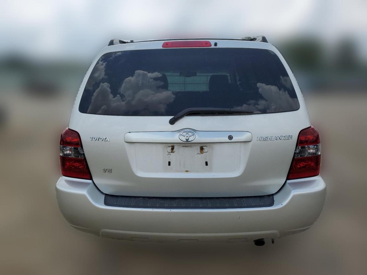 2004 Toyota Highlander Base VIN: JTEDP21A040003501 Lot: 64175334