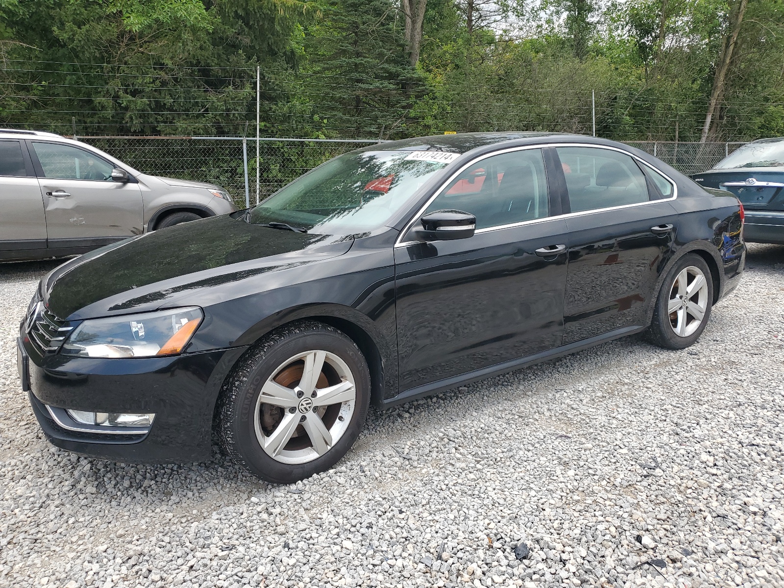 2015 Volkswagen Passat S vin: 1VWAT7A38FC093299