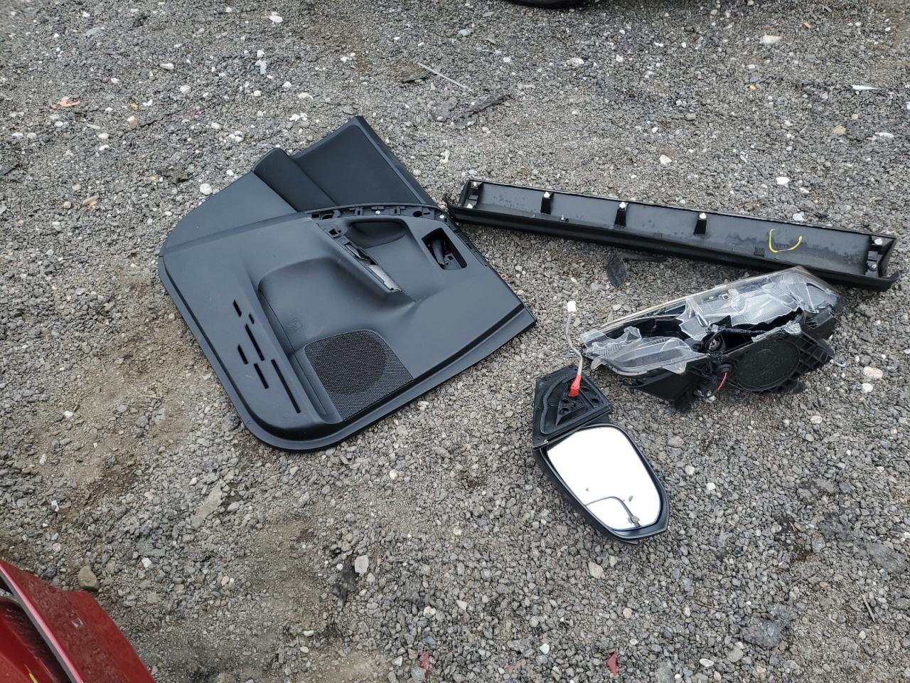 2017 Toyota Rav4 Le VIN: JTMZFREV4HJ144171 Lot: 63669464