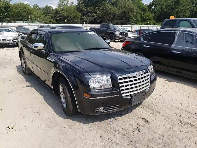 2005 Chrysler 300 Touring VIN: 2C3AA53G45H643501 Lot: 61981094