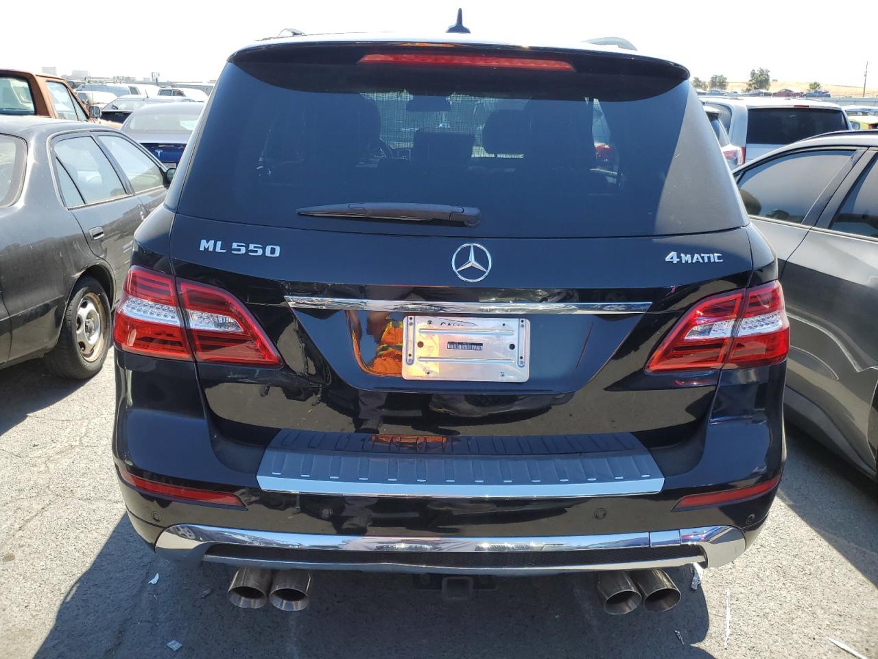 2013 Mercedes-Benz Ml 550 4Matic VIN: 4JGDA7DB5DA186584 Lot: 64121534