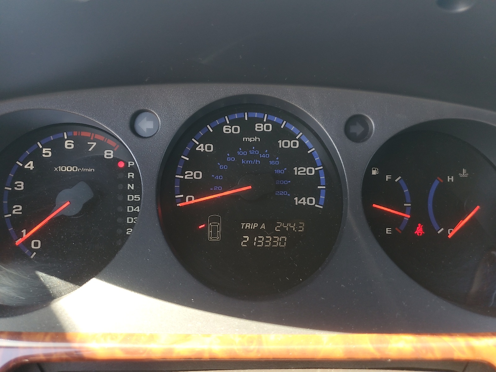 2HNYD18805H525211 2005 Acura Mdx Touring