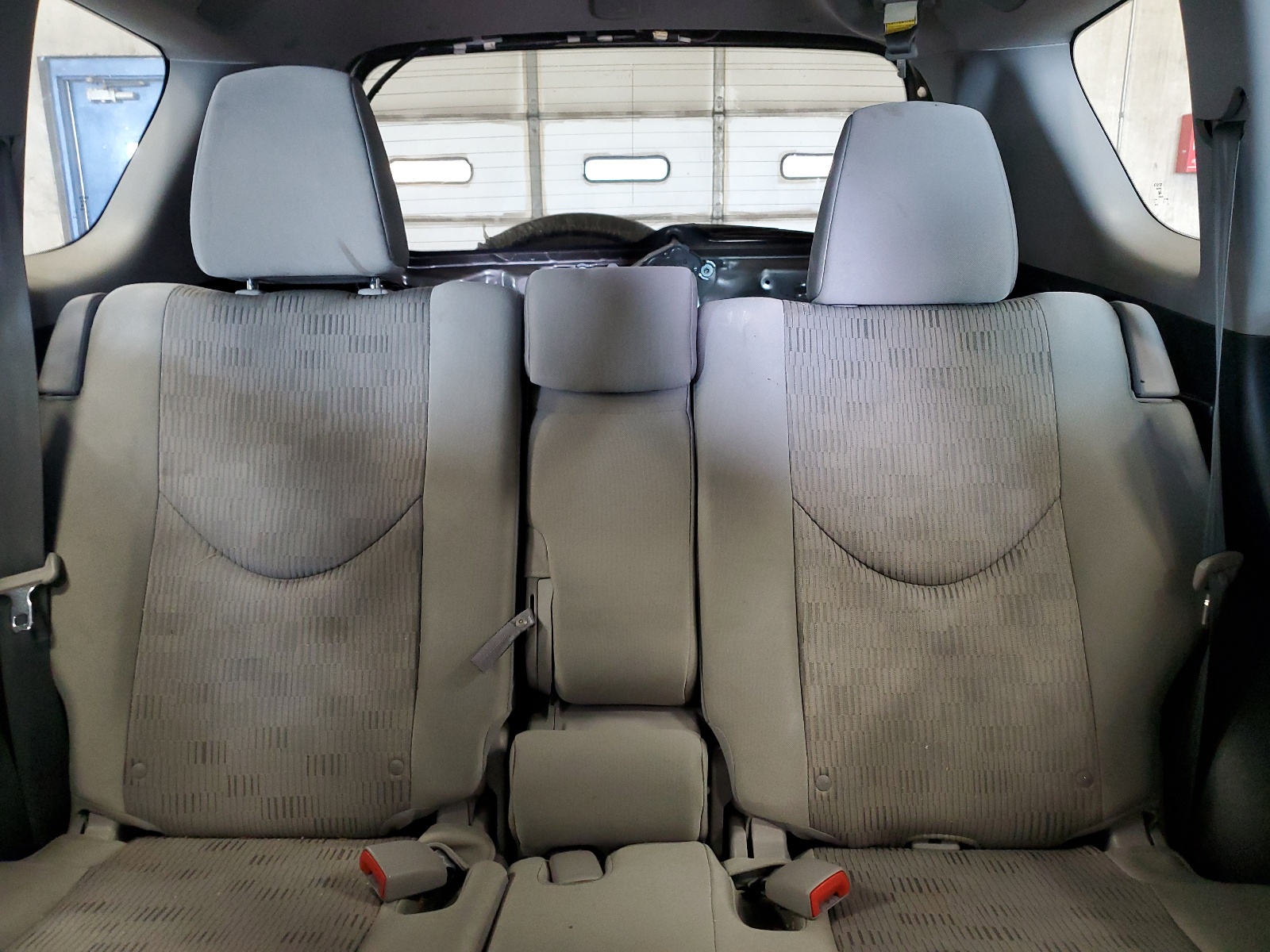 2T3BF4DV3BW150137 2011 Toyota Rav4