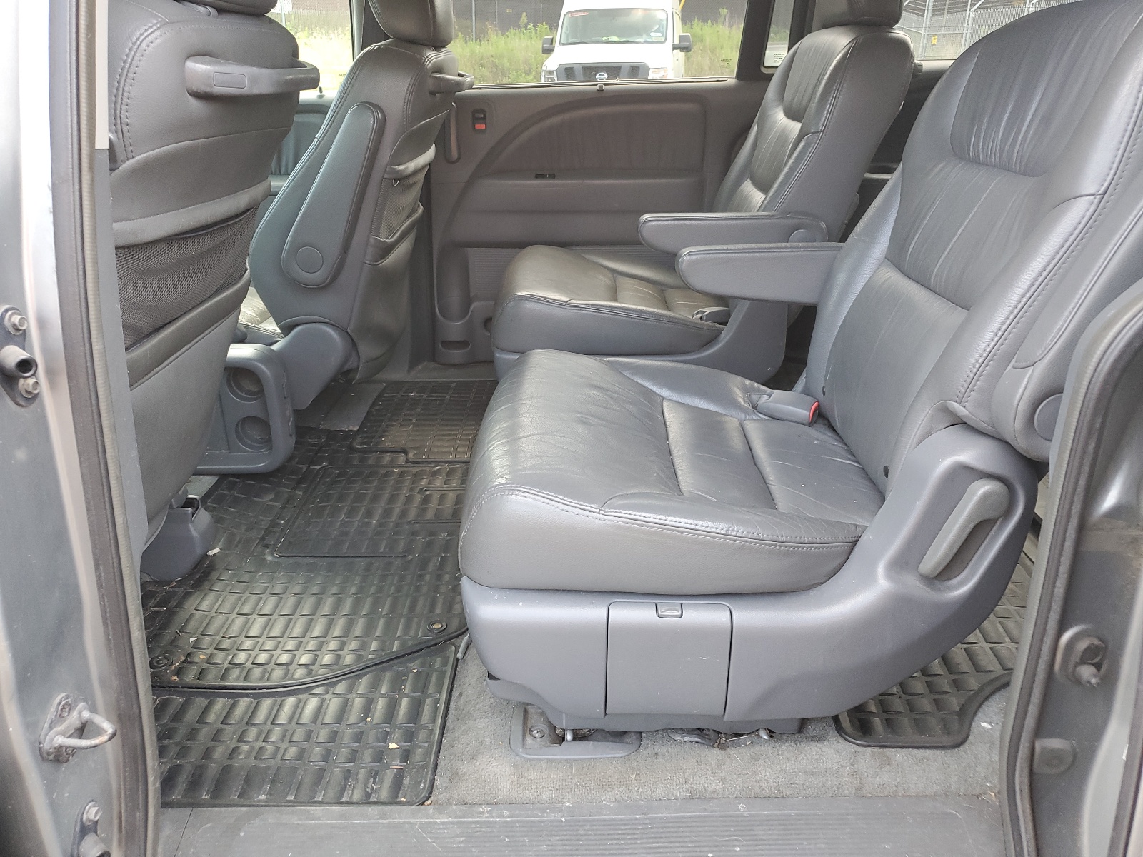 5FNRL38736B059877 2006 Honda Odyssey Exl