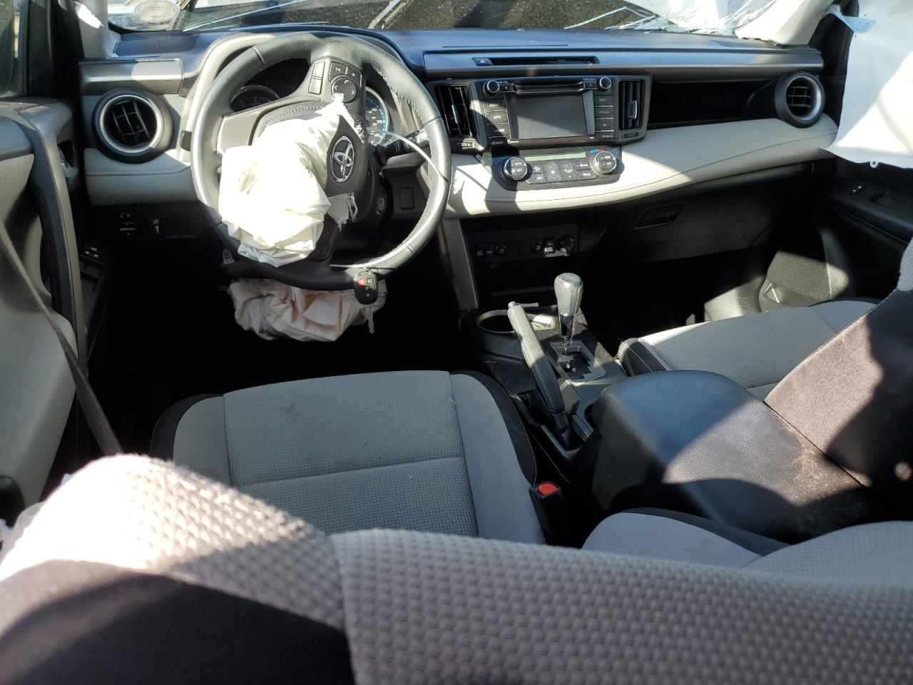 2016 Toyota Rav4 Xle VIN: 2T3RFREV5GW431793 Lot: 62241554