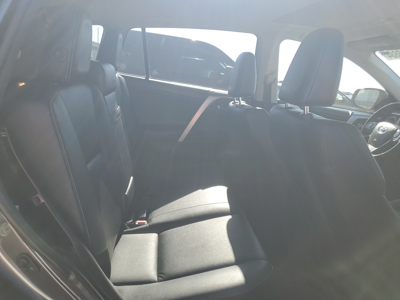 JTMDJREV7HD067447 2017 Toyota Rav4 Hv Limited