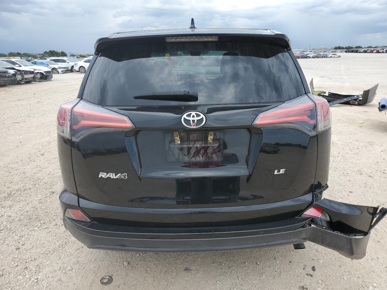 2018 Toyota Rav4 Le VIN: 2T3ZFREVXJW514868 Lot: 61839164