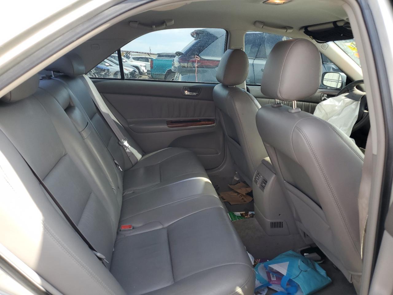 2003 Toyota Camry Le VIN: 4T1BE30K63U761315 Lot: 62767814