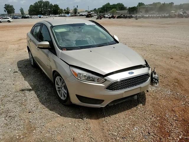 2017 Ford Focus Se VIN: 1FADP3F21HL301688 Lot: 62930354