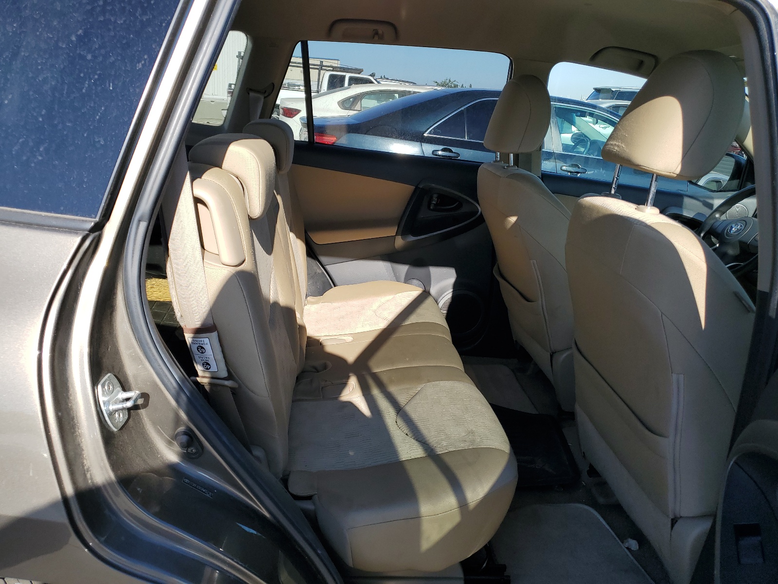 2T3BF4DV3AW057181 2010 Toyota Rav4