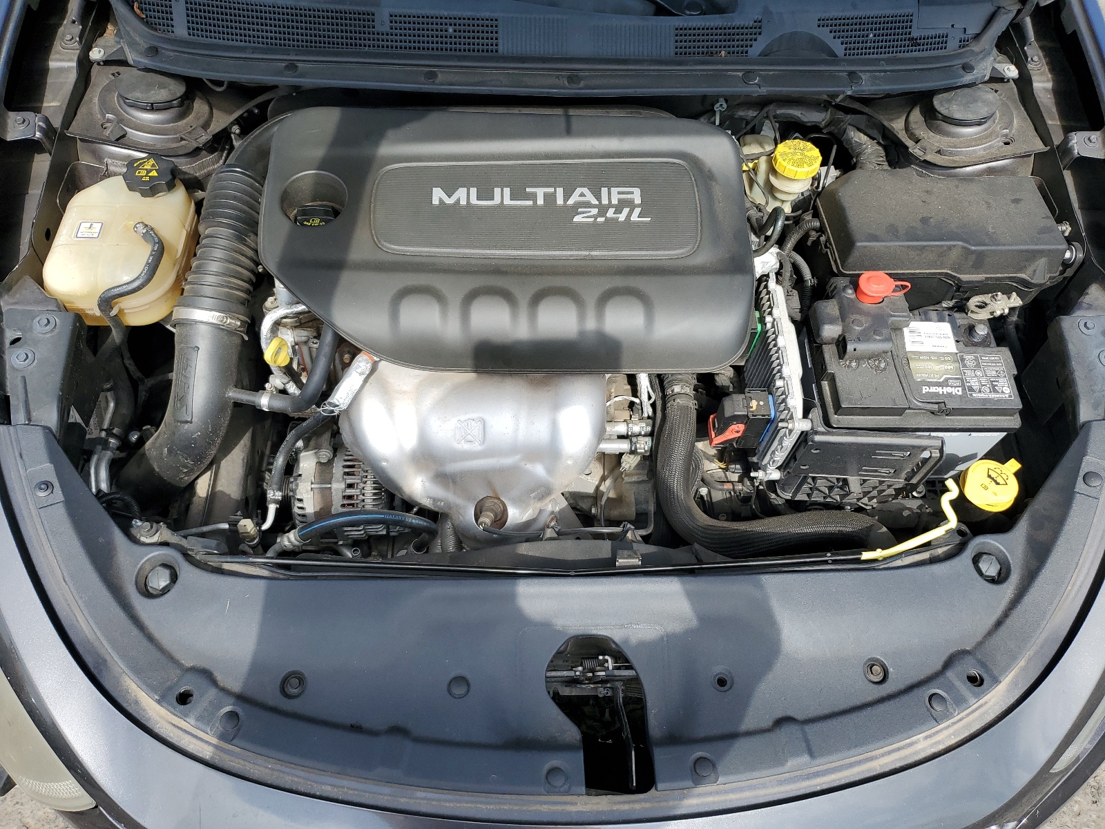 1C3CDFBB6FD351004 2015 Dodge Dart Sxt