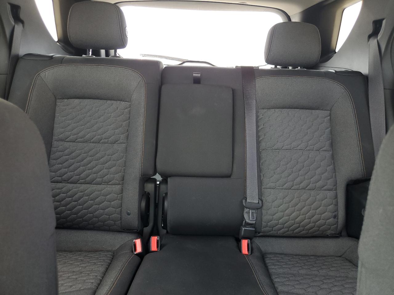 2018 Chevrolet Equinox Lt VIN: 2GNAXSEV1J6107042 Lot: 63981464