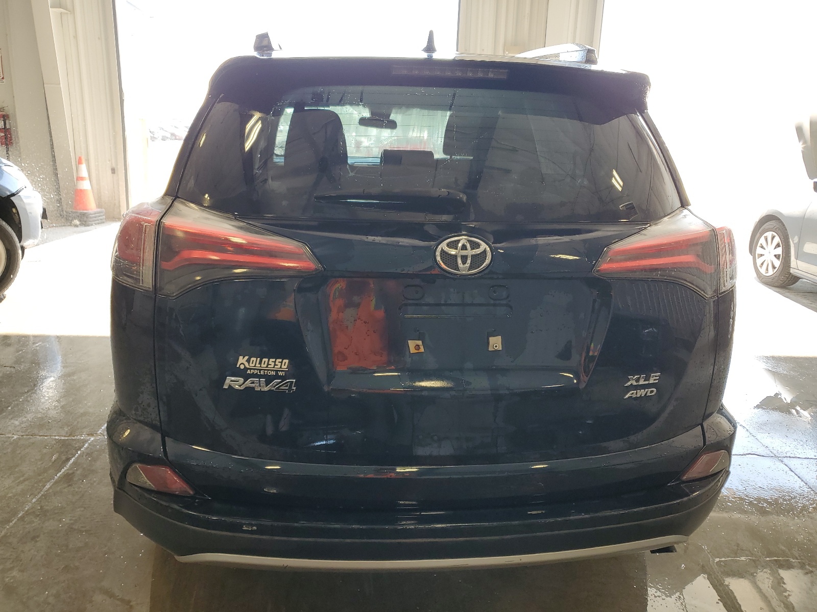 JTMRFREV3JJ237513 2018 Toyota Rav4 Adventure