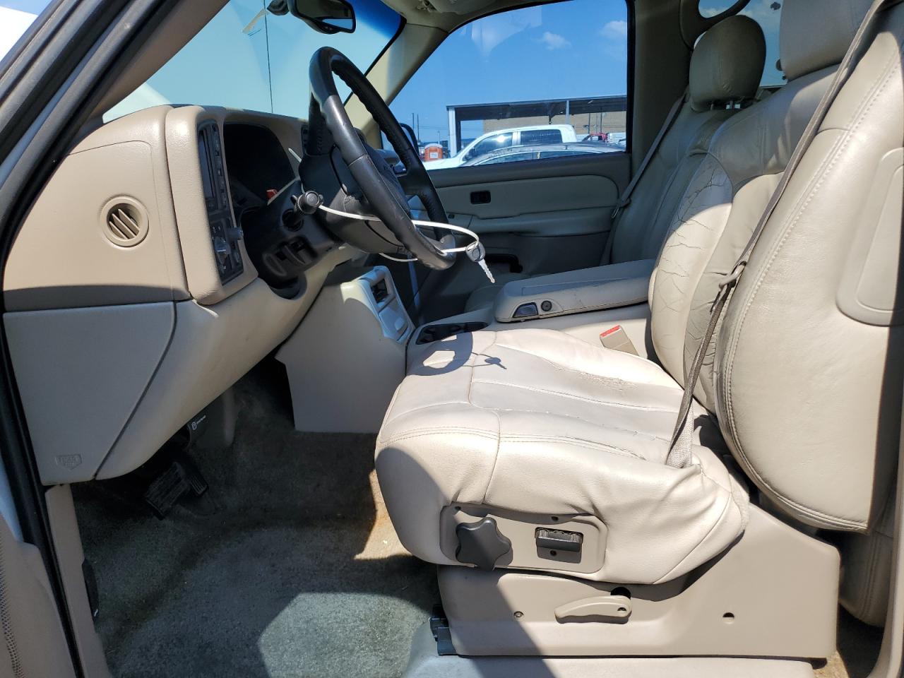 2002 Chevrolet Tahoe K1500 VIN: 1GNEK13Z02R197306 Lot: 54985964