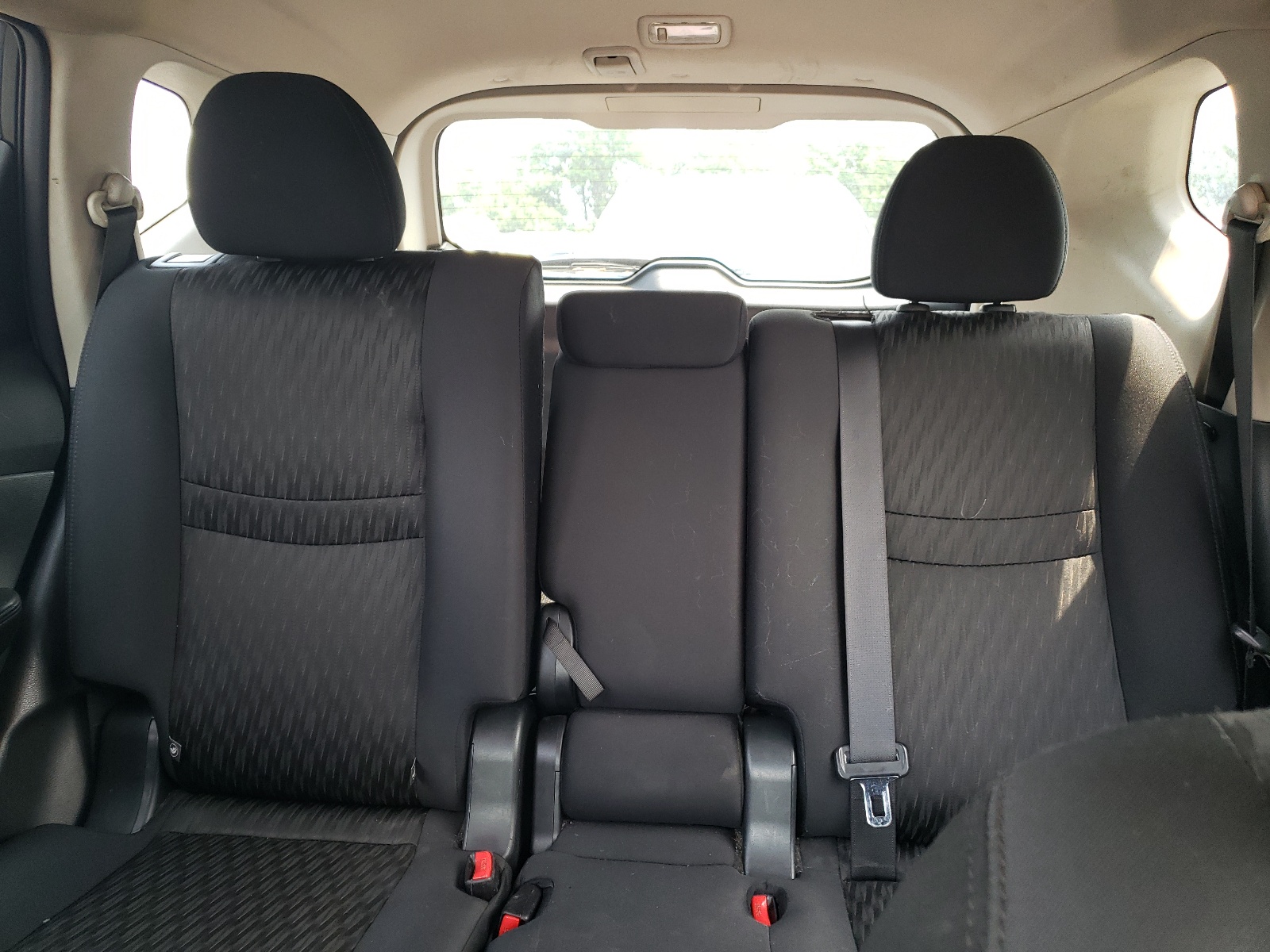 5N1AT2MT4JC777269 2018 Nissan Rogue S